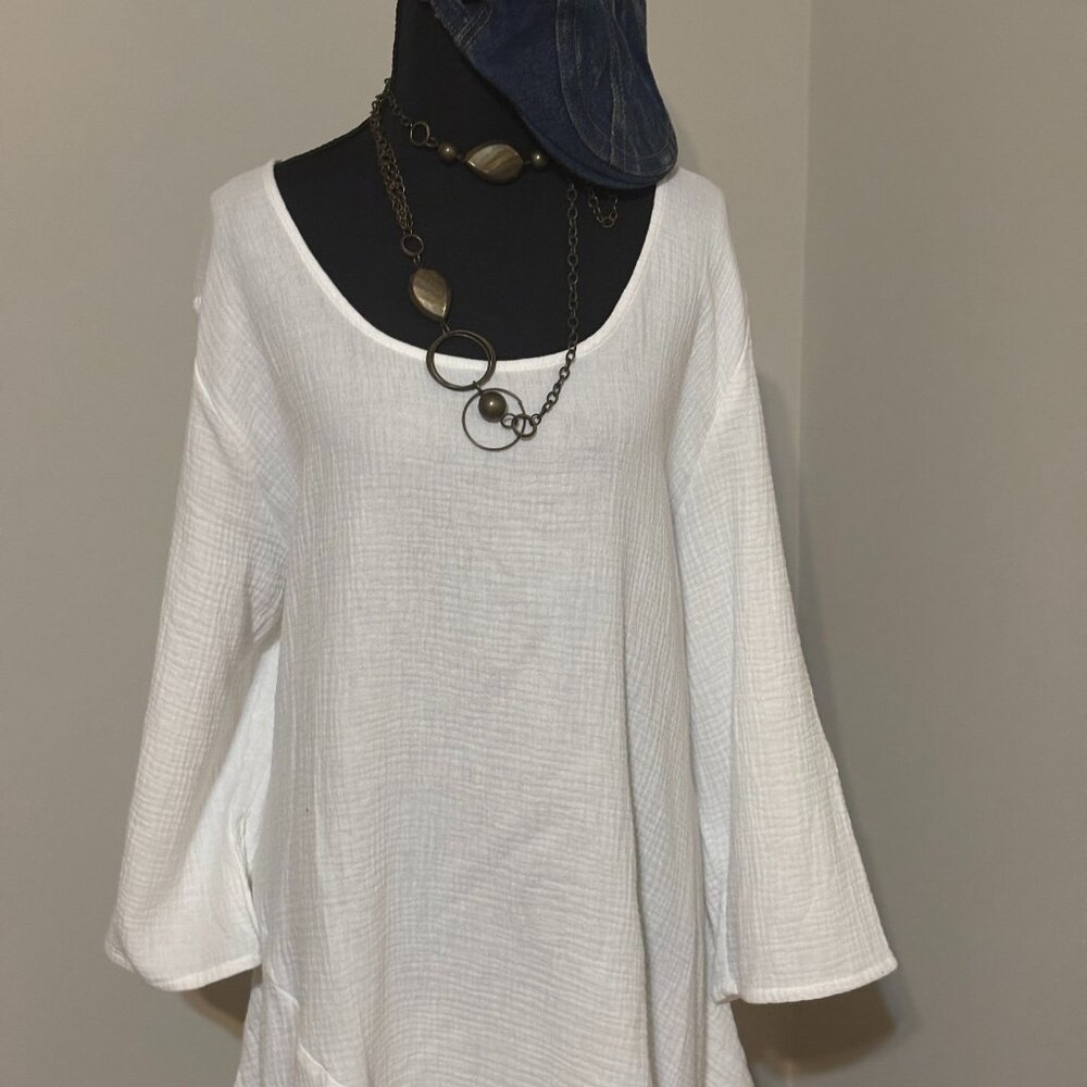 Plus Size White Tunic
